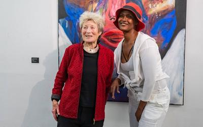 20250423 Eroeffnung Ausstellung -Waris Dirie-Mogadishu Blues-stock-foto