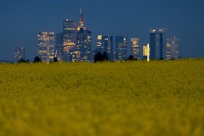 Frankfurt im Fr?hling-stock-foto