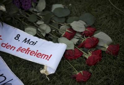Bildnummer: 58879331  Datum: 09.05.2011  Copyright: imago/IPONGedenken zum Tag der Befreiung, Sowjetische Ehrenmal im Treptower Park DEU, Deutschland, Germany, Berlin, 09.05.2011 Kranz mit roten Rosen und Schleife 8. Mai den Befreiern. Gedenken zum Tag der Befreiung am 08. Mai und zum Tag des Sieges am 09. Mai am Sowjetischen Ehrenmal im Treptower Park in Berlin Berlin - Treptow. Die Veranstaltung zum Ende vom II: Weltkrieg geniesst insbesondere bei der grossen Gemeinde aus Russland grosse Beliebtheit. Ehrung fuer die im Zweiten Weltkrieg gefallenen Soldaten der Roten Armee. Die Anlage wurde 1946-48 errichtet und ist zugleich Friedhof fuer ueber 5000 sowjetische Soldaten ist. Deutschland, Berlin, Reise, Tourismus, Sehenswuerdigkeit, Sehenswuerdigkeiten, Freizeit, Stadt, sowjetisch, sowjetisches, sowjetische, russische, Russland, Sowjetunion, Gedenkstaette, Denkmal, Erinnerung, Erinnerungen, Erinnerungsort, Gedaechtnisstaette, Ehrenmal, Gedenktag, Politik, Sozialismus, Kommunismus, kommunistisch, sozialistisch, Ostdeutschland, ehemalige DDR, OstBerlin, Ost-Berlin, Linke, Links, Kundgebung, zweiter, krieg, Symbol, Symbolbild, Symbolisch, Symbolfoto, Gedenkveranstaltung, Figur, Statue, Statur, Treppe, Mann, Kind, Schwert Celebrations of the liberation and the anniversary of the end of the Second World War at the memorial for the Russian soldiers fallen during World War II at Tretower Park in Berlin Treptow. In many parts of the world marked the 66th anniversary of the Allied victory over Nazi Germany in World War II. Eastgermany, East-Germany, Left-wing, Memory, Politics, society, communism, communist movement, socialist, socialism, rally, Germany, Russia, sowjet union. kbdig 2011 quer Deutschland Berlin Reise Tourismus Sehenswuerdigkeit Sehenswuerdigkeiten Freizeit Stadt sowjetisch sowjetisches sowjetische russische Russland Sowjetunion Gedenkstaette Denkmal Erinnerung Erinnerungen Erinnerungsort Gedaechtnisstaette Ehrenmal Gedenktag Politik Sozialismus Kommunismus kommunistisch sozialistisch Ostdeutschland ehemalige DDR OstBerlin Ost-Berlin Linke Links Kundgebung zweiter krieg Symbol Symbolbild Symbolisch Symbolfoto Gedenkveranstaltung Eastgermany East-Germany Left-wing Memory Politics society communism communist movement socialist socialism rally Germany Russia sowjet union  58879331 Date 09 05 2011 Copyright Imago  Remembrance to Day the Liberation Soviet Memorial in Treptow Park DEU Germany Germany Berlin 09 05 2011 Kranz with Red Roses and Loop 8 May the  Remembrance to Day the Liberation at 08 May and to Day the Victory at 09 May at Soviet Memorial in Treptow Park in Berlin Berlin Treptow the Event to End of II World War II enjoys in particular at the grand Community out Russia Size Popularity Ceremony for the in second World War II Killed Soldiers the Red Army the Asset was 1946 48 built and is at the same time Cemetery for About 5000 Soviet Soldiers is Germany Berlin travel Tourism Tourist spot Sights Leisure City Soviet Soviet Soviet Russian Russia Soviet Union Memorial Monument Memory Memories  Gedaechtnisstaette Memorial Memorial Day politics Socialism Communism Communist socialist East Germany former GDR East Berlin East Berlin Left left Rally Second War symbol Symbol image symbolic Symbolic image Remembrance ceremony Figure Statue Stature Staircase Man Child Sword celebrations of The Liberation and The Anniversary of The End of The Second World was AT The Memorial for The Russian Soldiers Fall during World was II AT  Park in Berlin Treptow in MANY Parts of The World marked The  Anniversary of The ALLIED Victory Over Nazi Germany in World was II  East Germany left Wing Memory POLITICS Society Communism Communist Movement Socialist  Rally Germany Russia Soviet Union Kbdig 2011 horizontal Germany Berlin travel Tourism Tourist spot Sights Leisure City Soviet Soviet Soviet Russian Russia Soviet Union Memorial Monument Memory Memories  Gedaechtnisstaette Memorial Memorial Day politics Socialism Communism Communist socialist East Germany former GDR East Berlin East Berlin Left left Rally Second War symbol Symbol image symbolic Symbolic image Remembrance ceremony  East Germany left Wing Memory POLITICS Society Communism Communist Movement Socialist  Rally Germany Russia Soviet Union-stock-photo