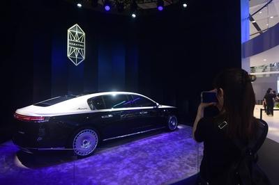 Huawei MAEXTRO S800 Smart Vehicle-stock-foto