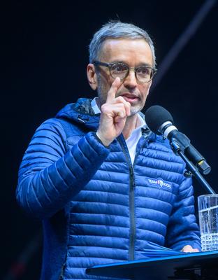 20250424 Wahlkampffinale der FPOE Wien-stock-foto