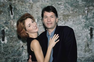 IN ALLER FREUNDSCHAFT Pia Heilmann (HENDRIKJE FITZ) ist in ihrem neuen Job so besch?ftigt, da? sie keine Zeit mehr f?r-stock-foto