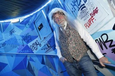 Peter RAPP promotet 50 Jahr Jubil?um des Musicals Hair anl?sslich Neuproduktion in Wiesen in Origina-stock-foto