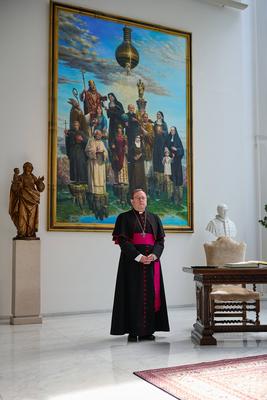 Kondolenzbuch zum Tod von Papst Franziskus in Berlin-stock-foto
