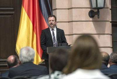 Gedenkstunde am Montag 20 06 2016 im Schlueterhof des Deutschen Historischen Museums in Berlin zum-stock-foto