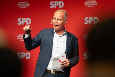 26.04.2025, Matthias Mirsch (SPD)-stock-foto