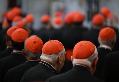 ITALY -  VESPERS SERVICE INSIDE ST MARY MAJOR BASLICA IN ROME - 2025/4/27-stock-foto