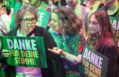 20250427 Wahlparty der Gruenen Wien-stock-foto