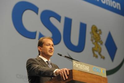 Bildnummer: 56156892  Datum: 07.10.2011  Copyright: imago/Sven SimonCSU-Generalsekret?r Alexander DOBRINDT bei seiner Er?ffnungsrede, CSU Parteitag 2011 am 07. und 08.10.2011 in N?rnberg, 07.10.2011. People Politik xsp x0x 2011 quer Highlight premiumd Politik Politics Partein Parties CSU Christian Social Union Parteitage Party Conferences aktuellPolitik  56156892 Date 07 10 2011 Copyright Imago Sven Simon CSU Secretary-General Alexander Dobrindt at his Opening speech CSU Party 2011 at 07 and 08 10 2011 in Nuremberg 07 10 2011 Celebrities politics xsp x0x 2011 horizontal Highlight premiumd politics POLITICS Parties Parties CSU Christian Social Union Party days Party Conferences aktuellPolitik-stock-photo