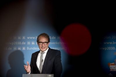Alexander Dobrindt, Bundesverkehrswegeplan 2030 DEU, Deutschland, Germany, Berlin, 03.08.2016 Alexander Dobrindt, Bundes-stock-photo