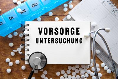 Bavaria, Germany - October 29, 2024: Preventive medical check-up is written on a letter from the doctor at an appointmen-stock-foto