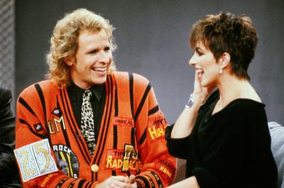 Wetten, dass - ZDF Fernsehshow, in Basel, Schweiz, 1989, Moderator Thomas Gottschalk mit S?ngerin Liza Minelli als Starg-stock-foto