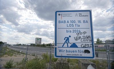 Baustelle Ausbau BAB A100, 16. Bauabschnitt, H?he Dieselstra?e, Berlin-Treptow, Baustelle Ausbau BAB A100, 16. Bauabschn-stock-foto