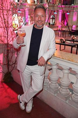 Lars Pape beim Grand Opening des W66 im Museum f?r Kommunikation in Berlin am 29.04.2025 *** Lars Pape at the Grand Open-stock-foto