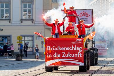 Hauptplatz Linz, 1. Mai Umzug 2025-stock-foto