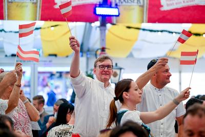 AUT, Urfahraner Jahrmarkt, 1.Mai Kundgebung FPOE-stock-photo
