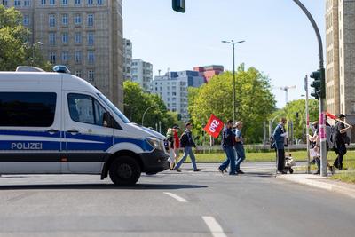 DGB ruft zur traditionellen Mai-Kundgebung in Berlin auf, Zum Tag der Arbeit ruft der DGB unter dem Motto «Mach dich st-stock-foto