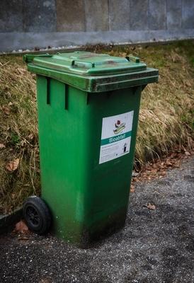AUT, Unterwegs in Ober?sterreich, Symbolbild, Themenbild, Verschiedene Themenbilder, Bio Tonne-stock-photo