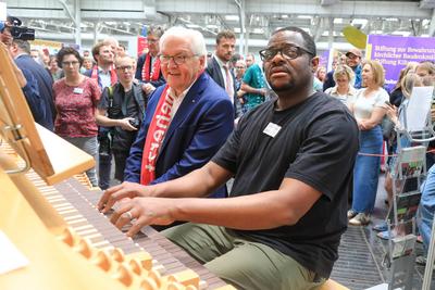 Deutscher Evangelischer Kirchentag 2025 in Hannover - Tag 2-stock-foto