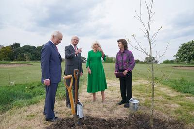 King Charles & Queen Camilla with King & Queen of Sweden-stock-foto