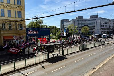 Erster Mai 2025 in Magdeburg (Sachsen-Anhalt) mit Kundgebung und Demonstration unter dem Motto Klasse, Kampf, Kultur, He-stock-photo