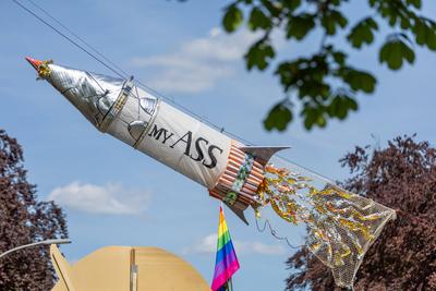 Satirischer Protest: Myass-Demo im Grunewald, Das Berliner Verwaltungsgericht hat im Eilverfahren entschieden, dass die-stock-foto