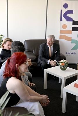 King Philippe Visits Kanzo-stock-foto