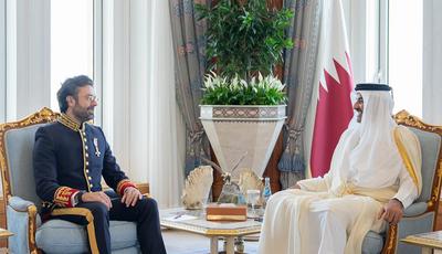 Qatari Emir Tamim bin Hamad Al Thani receives the credentials of six new ambassadors in Doha-stock-foto