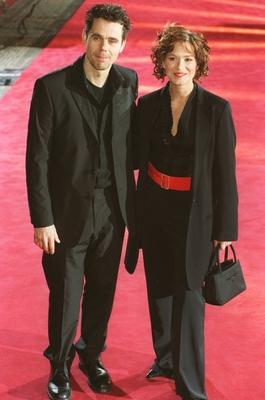 Bildnummer: 56915431  Datum: 05.02.2002  Copyright: imago/teutopressTom Tykwer und Franka Potente 02/02 urb Mann Regisseur Frau Schauspielerin Fototermin Verleihung Goldene Kamera am 05.02.2002 im Schauspielhaus am Gendarmenmarkt in Berlin People x0x xsk 2002 hoch  56915431 Date 05 02 2002 Copyright Imago  Tom Tykwer and Franka Potente 02 02 URB Man Director Woman Actress Photo call award Ceremony Golden Camera at 05 02 2002 in Schauspielhaus at Gendarmenmarkt in Berlin Celebrities x0x xSK 2002 vertical-stock-foto