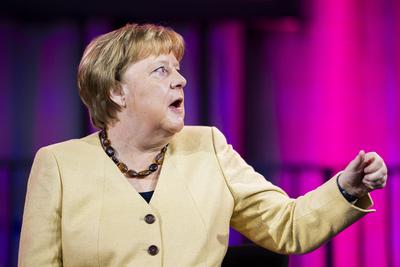39. Deutscher Evangelischer Kirchentag - Tag 2 - mit Angela Merkel-stock-photo