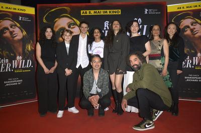 Mona Zarreh Hoshyari Khah, Phileas Heyblom, Gast, Burhan Qurbani, Banafshe Hourmazdi, Kenda Hmeidan, Verena Altenberger, Samir Fuchs, Meriam Abbas, Gast-stock-foto