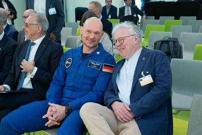 SpaceTech.NRW Raumfahrtkonferenz-stock-photo