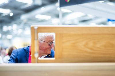39. Deutscher Evangelischer Kirchentag - Tag 2 - mit Frank-Walter Steinmeier-stock-foto