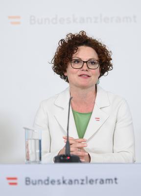 20250430 Ministerrat-stock-photo