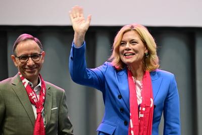 Bundestagspraesidentin Julia Kloeckner auf dem Kirchentag-stock-photo
