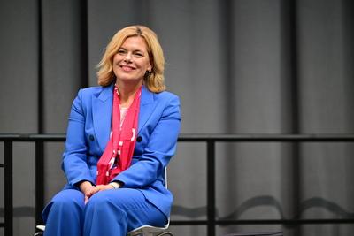 Bundestagspraesidentin Julia Kloeckner auf dem Kirchentag-stock-photo
