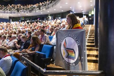 Kirchentags-Resolution fordert AfD-Verbot-stock-foto