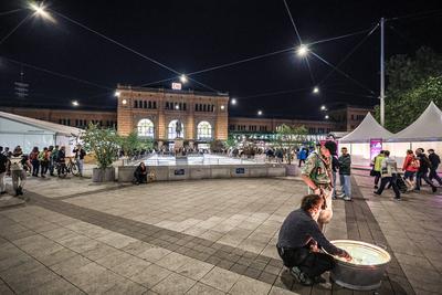 39. Deutscher Evangelischer Kirchentag, Hauptbahnhof wegen Polizeieinsatz 20 Minuten gesperrt-stock-foto