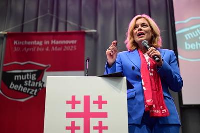Bundestagspraesidentin Julia Kloeckner auf dem Kirchentag-stock-photo