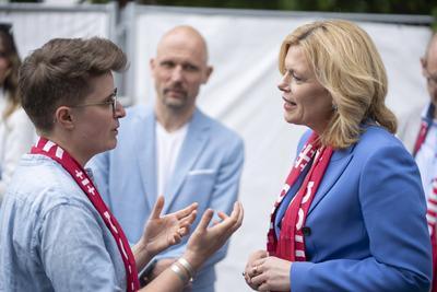Bundestagspraesidentin Julia Kloeckner auf dem Kirchentag-stock-photo