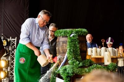 02.05.2025, GER, Kultur / Volksfest, Thueringentag in der Residenzstadt Gotha / 1250 Jahre Stadtfest, Th?ringentag 2025 - Die Feierliche Er?ffnung-stock-foto
