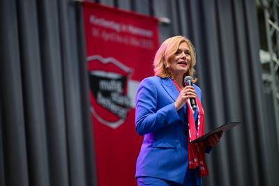 Bundestagspraesidentin Julia Kloeckner auf dem Kirchentag-stock-photo