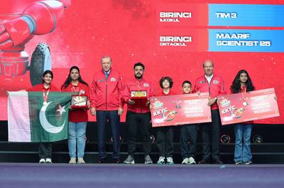 Turkish President Recep Tayyip Erdo?an attends the Teknofest Aerospace Technology Festival awards ceremony-stock-foto