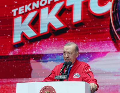 Turkish President Recep Tayyip Erdo?an attends the Teknofest Aerospace Technology Festival awards ceremony-stock-foto