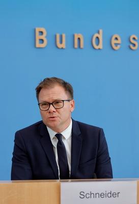 Staatsminister beim Bundeskanzler Carsten Schneider, MdB, Beauftragter der Bundesregierung f?r Ostdeutschland, Deutschla-stock-foto