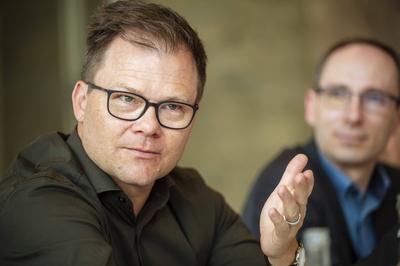 15.04.2024 Weimar: Gespr?chsformat Demokratieaufbau 1990 - Zeitzeugen im Gespr?ch der Gesellschaft zur Erforschung der D-stock-foto