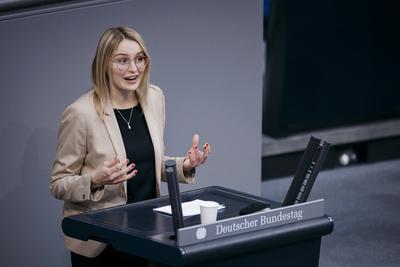 Natalie Pawlik, SPD, aufgenommen im Rahmen der Aussprache zur Vermarktung regionaler Lebensmittel staerken - Agrarexpor-stock-foto