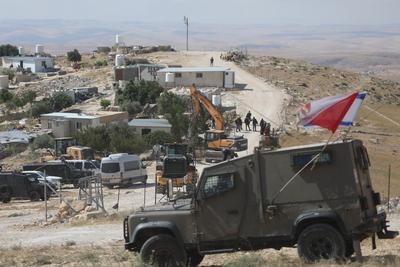 Israeli occupation forces demolished Palestinian structures in the village of Khallet al-Dabaa in the Masafer Yatta area-stock-foto
