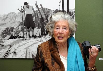 Marianne Fuerstin zu Sayn-Wittgenstein (Fotografin) Photoausstellung SNOW - von Marianne Fuerstin zu Sayn-Wittgenstein-stock-foto