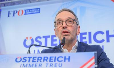 20250506 Pressekonferenz der FPOE - Startschuss fuer die Corona-Aufarbeitung-stock-foto